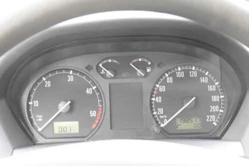 Skoda Fabia 6Y Tacho Tachometer Kombiinstrument 6Y0920880E 198.000km 1,4 TDI (158346)