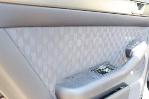 Audi A6 4B Türverkleidung Verkleidung Tür vorne +hinten links rechts blau mariti (158575)