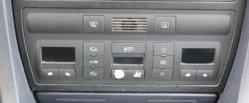 Audi A6 4B C5 Steuergerät Klimaanlage Klimabedienteil 4B0820043AJ Climatronic