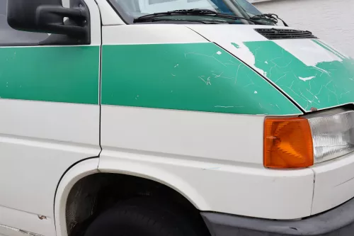 VW T4 Kotflügel vorne rechts weiß L902 - 701821022A bis 1996 (158843)