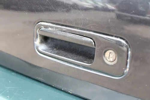 Polo 6N Golf 4 6N2 Lupo Griff Heckkklappe Heckklappengriff schwarz LC9Z Öffner d (158918)