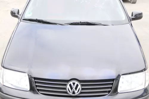 VW Polo 6N2 Motorhaube Haube vorne Klappe schwarz L041 uni (158924)
