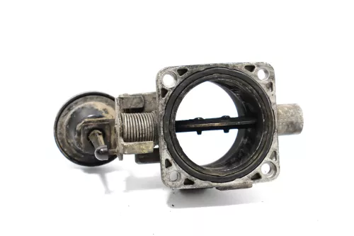 VW Caddy Polo Drosselklappe Steuerklappe 028128063 1,9 SDI 64PS AEY AHB (158977)