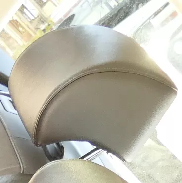 VW Passat 3C B7 Kopfstütze Sitz hinten rechts o. links Leder naturbraun braun 3A (159215)