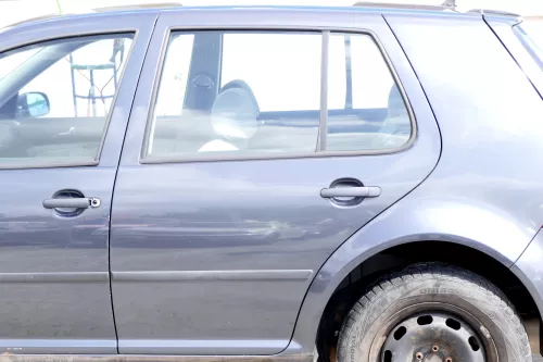 VW Golf 4 1J Limousine Tür hinten links grau blau LC7V blue (KEINkombi) d (159300)