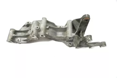 VW Golf 4 Bora Halter Konsole Lichtmaschine Träger 071260089B AGZ 2,3