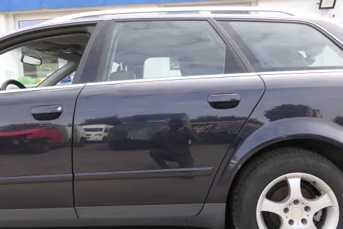 Audi A4 B6 8E Türblatt Tür hinten links blau LZ5L Kombi Avant + Rahmen (159620)