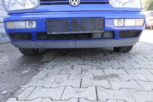 VW Golf 3 auch Cabrio Stoßstange vorne Stoßfänger vorn blau LW5Z lackiert (159797)