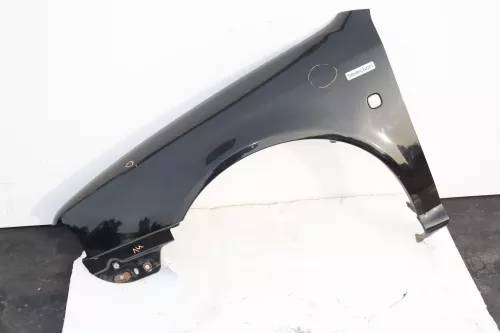 Skoda Octavia 1U Kotflügel vorne links schwarz auch Kombi  (160094)