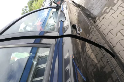 Skoda Octavia 1U Kombi + Limo Tür vorne rechts Beifahrertür schwarz LF9R (160200)
