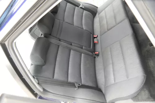 Audi A4 B5 Sitz Sitze hinten Rückbank Rücksitzbank Kombi schwarz Sitzflä (160463)