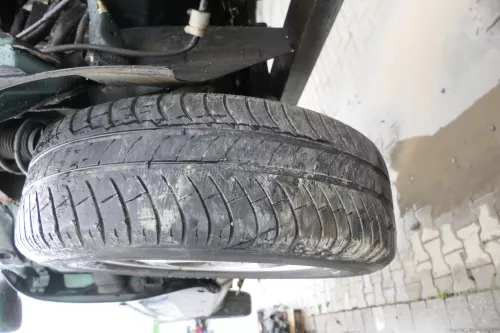 Audi A3 8L Alufelgen Reifen 195/65 R15 Sommerreifen 4-6mm 8L0601025E (160747)