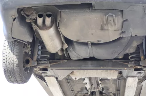 Passat 3B 3BG Auspuff Endschalldämpfer hinten 1,9 TDI AVF 2,5 AKN AWX Mitteltopf (160824)
