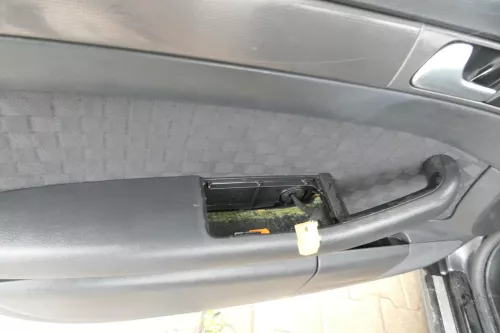 Audi A6 4B Türverkleidung Verkleidung Tür vorne hinten links rechts soul schwar (160826)
