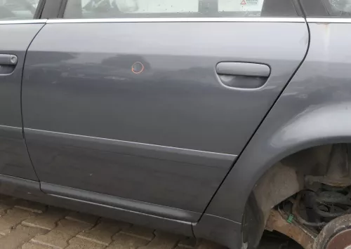 Audi A6 4B C5 Tür Türblatt hinten links grau LX7Z nur Türblatt