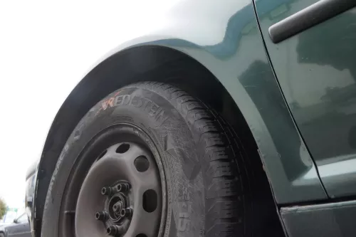 VW Golf 4 Kotflügel vorne links grün LC6M green (161057)