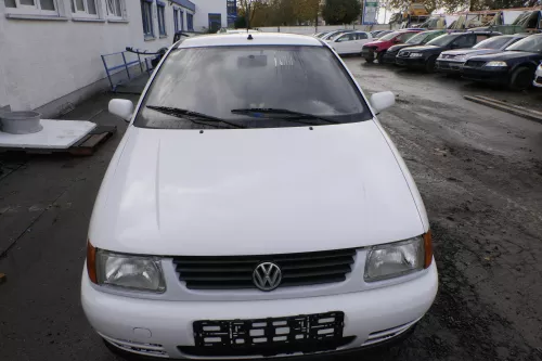 VW Polo 6N Motorhaube Frontklappe Haube vorne Klappe weiß LB9A (161251)