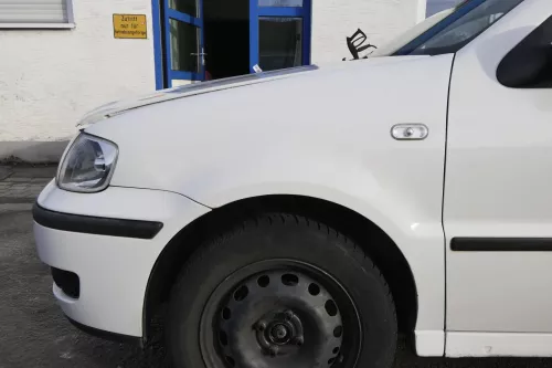VW Polo 6N2 Kotflügel vorne links weiß LB9A (bis unterm Schweller) (161330)