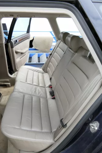 Audi A6 4B Kombi Avant Rückbank Rücksitzbank Sitz Rücksitz melange nappa Leder (161388)