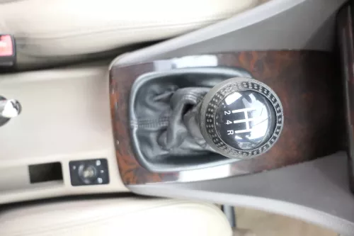 Audi A6 4B Schaltknauf Schaltsack Schaltknüppel original 6-Gang Leder schwarz (161393)