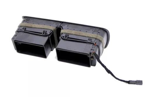 Audi A3 8L Lüftungsdüse Düse Lüftung 8L1820951 Mitte Stecker beleuchtet (161417)