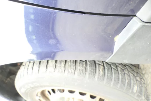 VW Passat 3B Kotflügel vorne links blau LN5Y (161533)