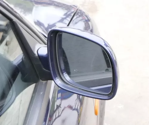 VW Passat 3B 3BG elektrischer Spiegel Außenspiegel rechts mit Glas blau LN5Y