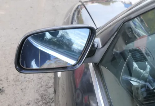 Audi A6 4B Spiegel Außenspiegel links elektrisch schwarz LZ9W mit GLAS (161559)