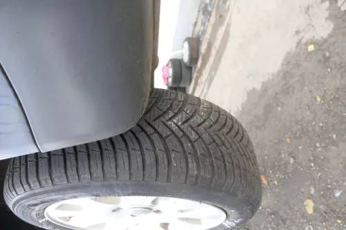 Audi A4 8E A6 4B Alufelgen 205/55 R16 91H Winterreifen Reifen 3-7mm 4B0601025K (161568)