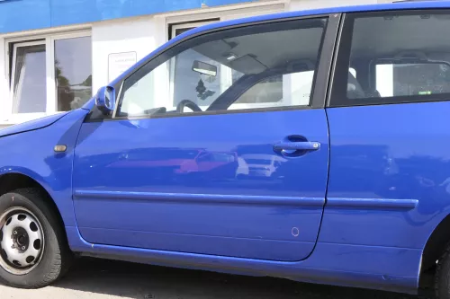 VW Lupo Seat Arosa Tür vorne links Fahrertür blau LW5Z (für elektr.Fensterhe (161819)