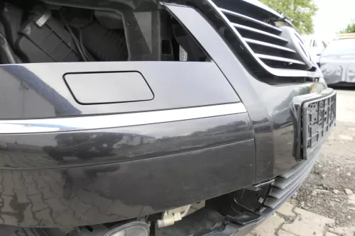 VW Passat 3BG Stoßstange vorne Frontstoßstange Stoßfänger schwarz LC9Z SWR (162013)