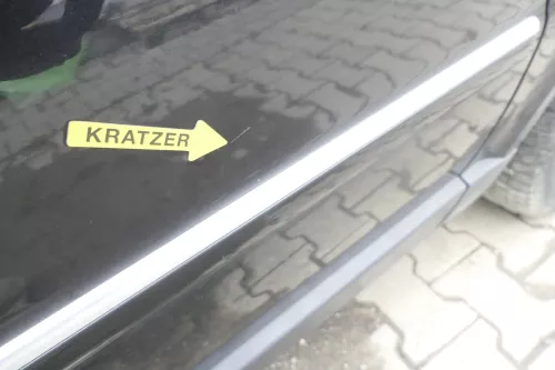 VW Passat 3B 3BG Kombi + Limo Tür vorne rechts Beifahrertür schwarz LC9Z chrom s (162014)