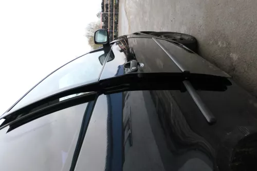 VW Lupo Seat Arosa Tür vorne rechts Beifahrertür schwarz L041 (mechanischerFenst (162082)