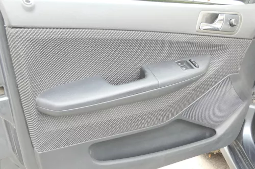 4 x Skod Fabia 6Y Kombi Combi Türverkleidung Verkleidung Tür vorne links hinten (162167)