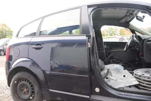 Audi A2 8Z Tür mit Türblatt hinten rechts blau LZ5Q - ohne Anbauteile