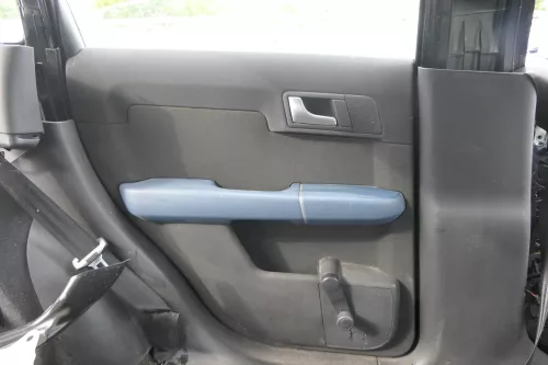 Audi A2 8Z Türverkleidung Verkleidung Tür hinten links blau schwarz neptunblau