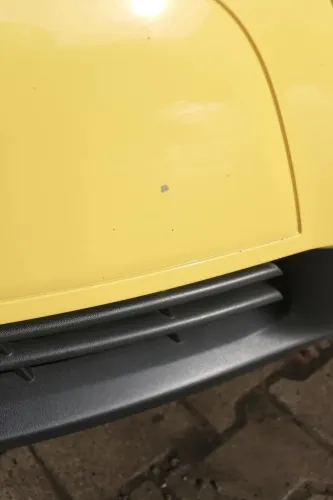 VW Fox 5Z Stoßstange vorne Stoßfänger gelb LY1C mit Grill (162304)