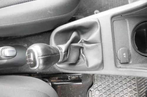 Skoda Citigo Schaltknauf Schaltsack Schaltung Schaltknüppel Leder 5-Gang Leder  (162484)