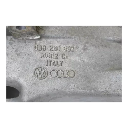 VW Golf 5 Halter Konsole Lichtmaschine Träger 036260883 B 1,4 BCA 55kw 75PS (162676)