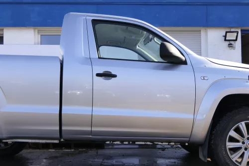 VW Amarok 2H Tür vorne rechts Beifahrertür silber LA7W - ohne Anbauteile (162811)