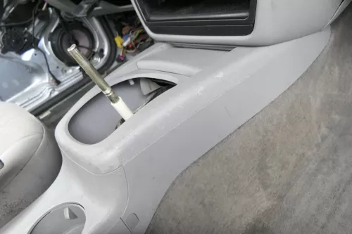 VW Passat 3BG Mitteltunnel + Aschenbecher Verkleidung Schaltknauf grau (162991)