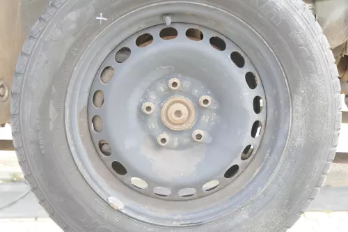 4x Audi A4 B5 A6 4B Passat 3BG Felgen Felge für 195/65 R15 91T -  3B0601027D (162998)