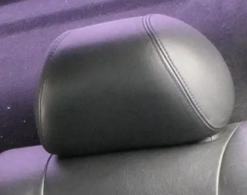 1x Seat Leon Toledeo 1M Sitz hinten links rechts mitte Kopfstütze Leder schwarz (163191)