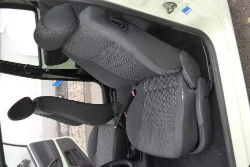 Seat Arosa Lupo Sitz vorne links Fahrersitz Höhenverstellung (163288)