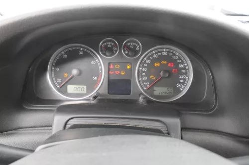 VW Passat 3BG Tacho Tachometer Kombiinstrument 229.000km 3B0920829A Diesel TDI (163308)