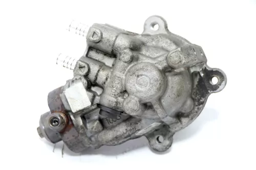 VW Passat 3C Audi A4 Hochdruckpumpe 04L130755D 2.0 TDI DFSB - 49.000km