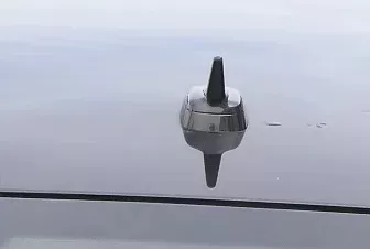 Audi A4 8K Antenne Antennenstab Antennensockel Sockel 8K5035503 braun LZ7L