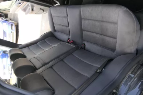 Audi A4 B5 Sitz Sitze hinten Rückbank Rücksitzbank Kombi schwarz Kopfstützen (163998)