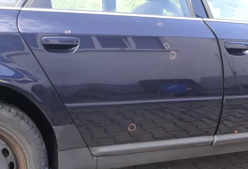 Audi A6 4B C5 Tür Türblatt hinten rechts blau LZ5L