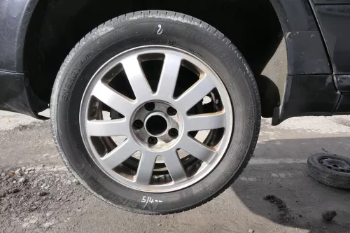 Aud A4 B5 A6 4B Alufelgen 205/55 R16 Speedline Winterreifen Reifen 4B0601025H (164230)